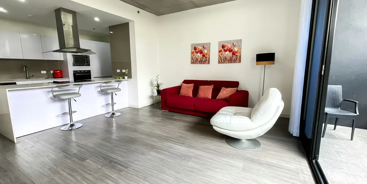 Great 1-Br Furnished Apt with Private Terrace at Escazú Village. Location: Escazu Vilage, Escazu, San Jose. 1 bedrooms | 1 bathrooms | 82 m² built area | 97 m² lot. Features: ...