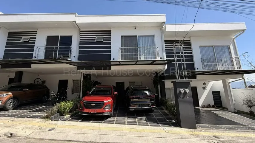 Venta de Casa en Santo Domingo-San Miguel. 26-1977