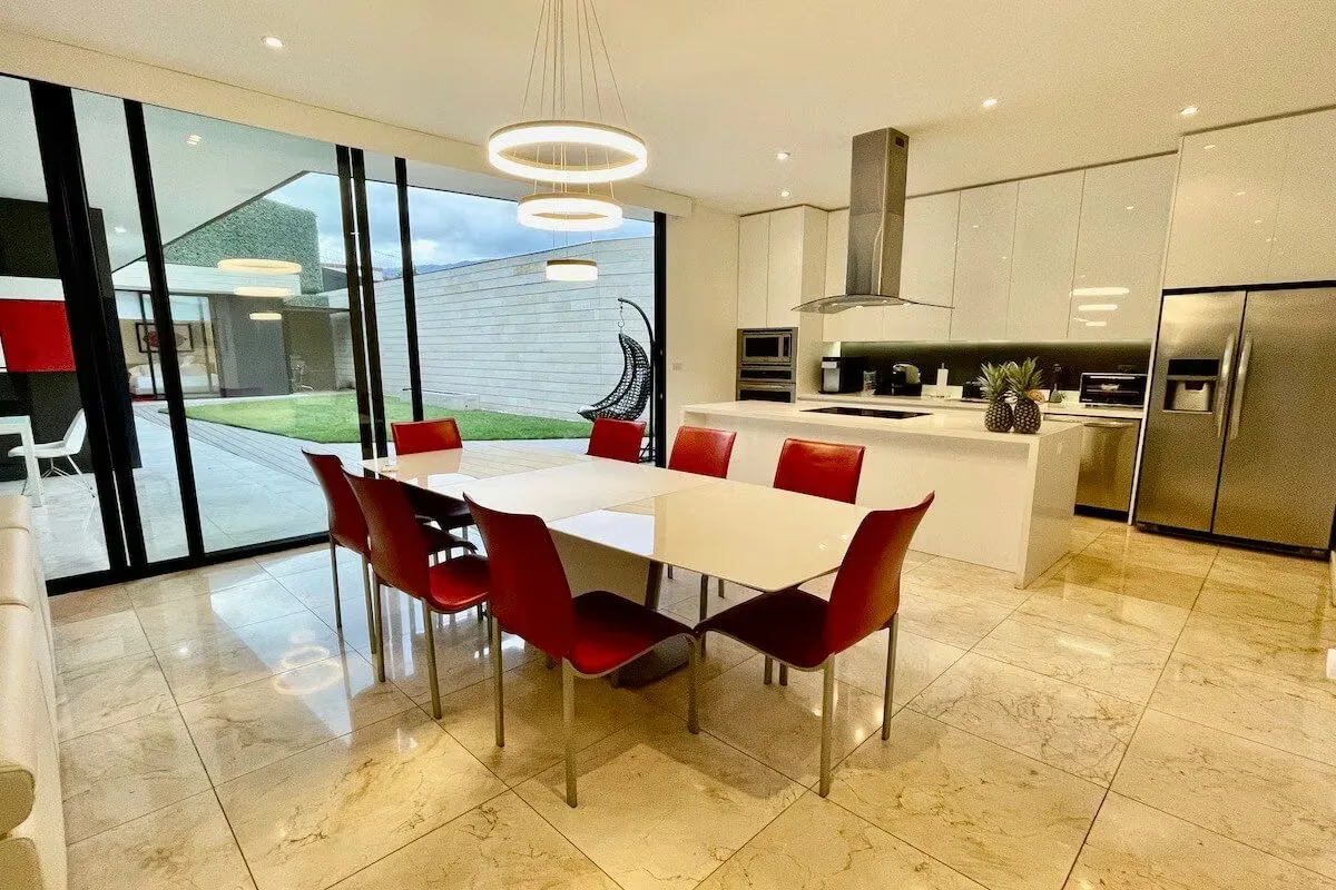 Santa Ana | Beautiful House for Rent 3 HAB $3500