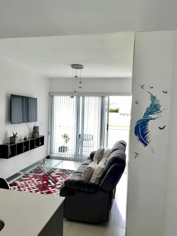 Modern, fully furnished apartment located in one of Rohrmoser’s most desirable neighborhoods. Features 1 bedroom, air conditioning, private parking, and a spacious storage room. ...