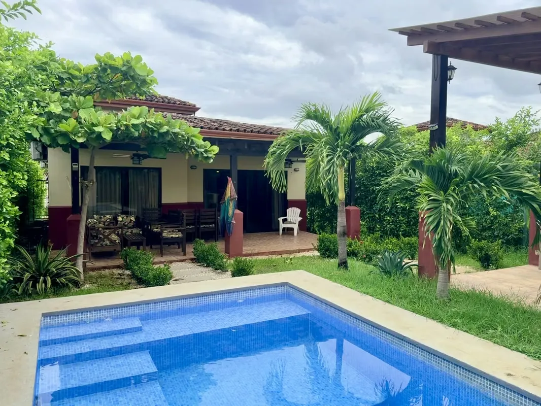 FOR RENT – EXCLUSIVE RESIDENCE IN LOMA VERDE, SANTA ROSA