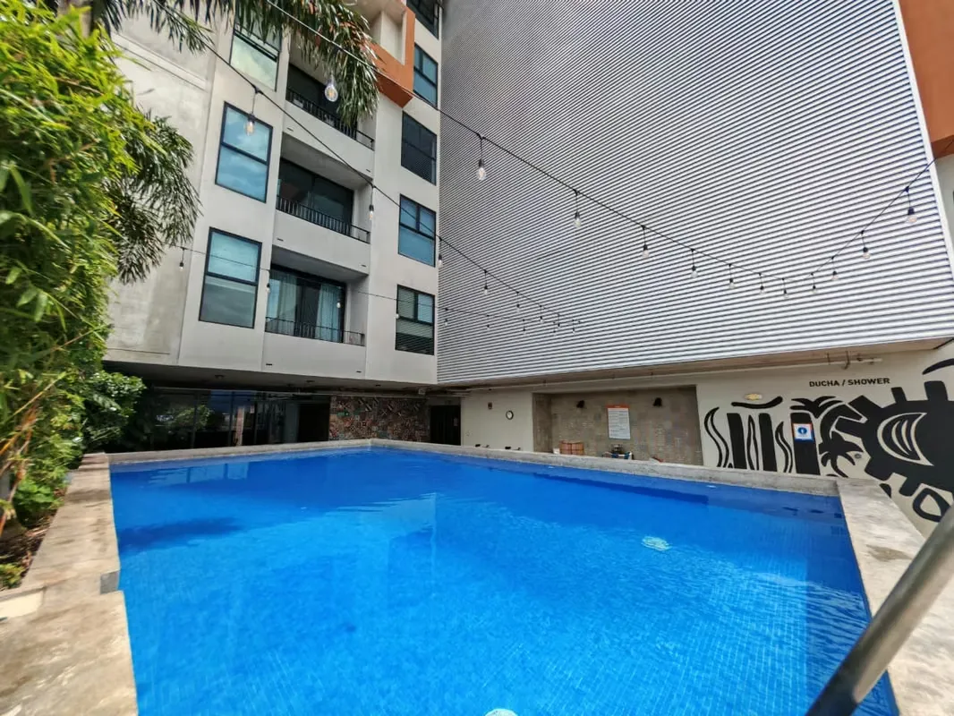Venta de aparta estudio en piso 24, torre URBN Escalante