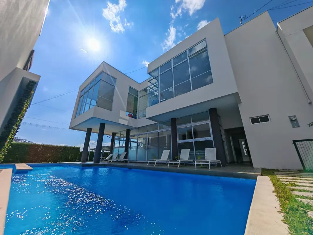 Compre casa con solo 4 millones de colones - Casa en Mo Living