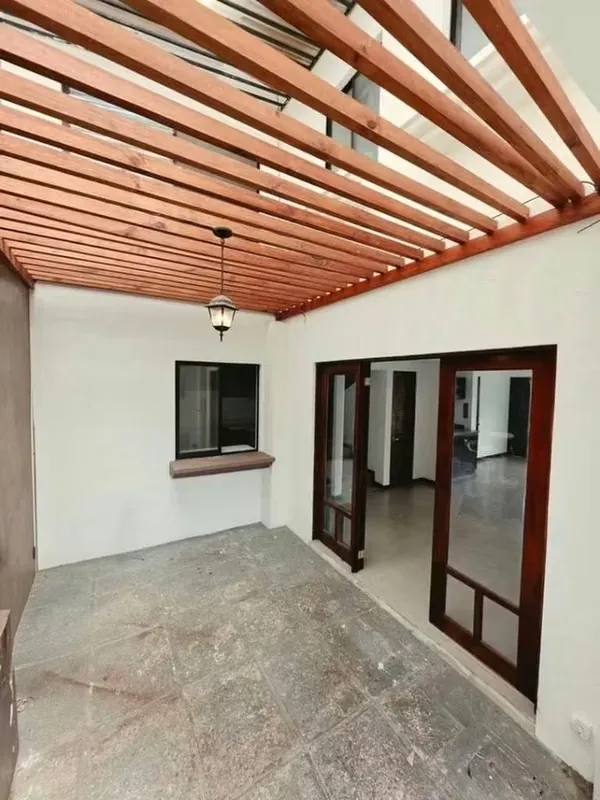 se vende Casa en Condominio Escazu Trejos Montealegre