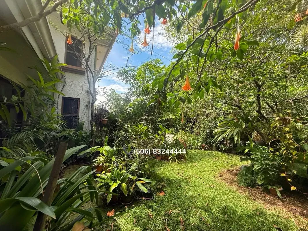 Spacious Home for Sale in San Rafael Escazú.