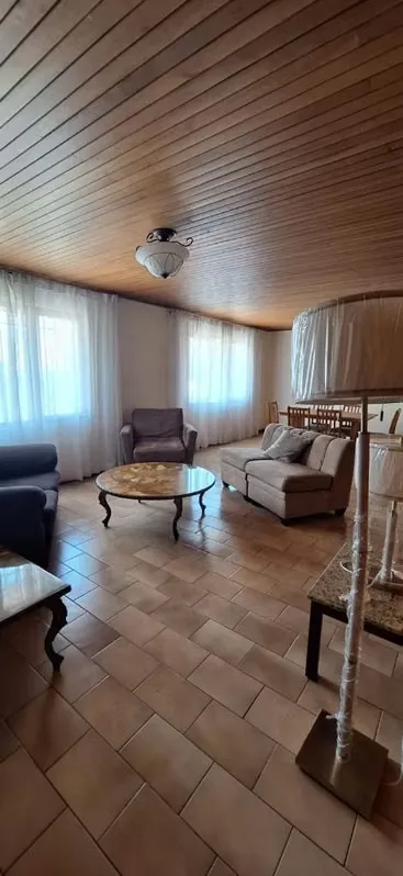 Bello apartamento en segundo piso , en uno de los lugares mas buscados de San Jose, el apartamento es muy amplio y con mucha luz, totalmente amueblado, sala comedor muy cómodos y ... — photo 3