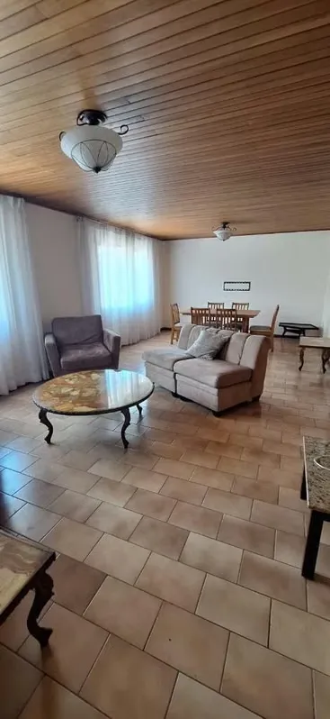 Bello apartamento en segundo piso , en uno de los lugares mas buscados de San Jose, el apartamento es muy amplio y con mucha luz, totalmente amueblado, sala comedor muy cómodos y ... — photo 4