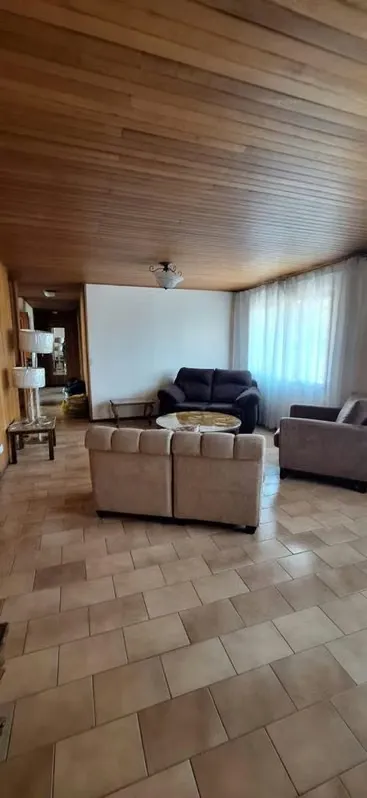 Bello apartamento en segundo piso , en uno de los lugares mas buscados de San Jose, el apartamento es muy amplio y con mucha luz, totalmente amueblado, sala comedor muy cómodos y ... — photo 5