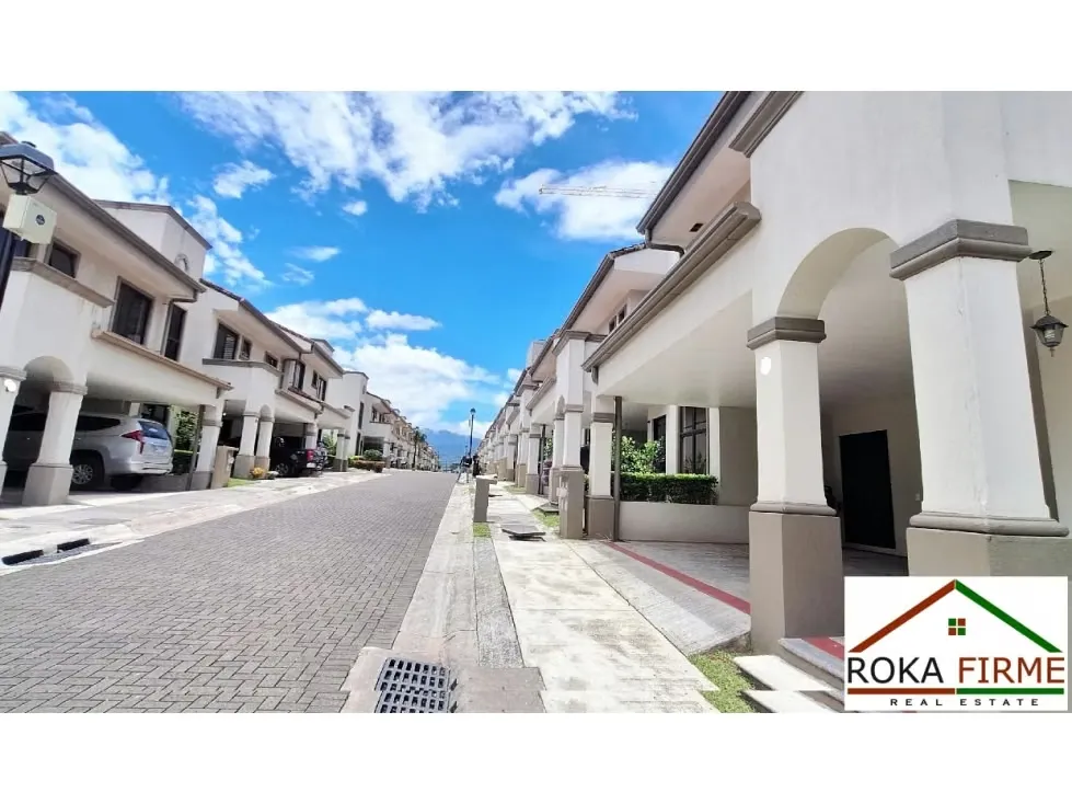 VENTA DE CASA, LAGUNILLA, HEREDIA, CONDOMINIO ATOCHA 4222 (GC)