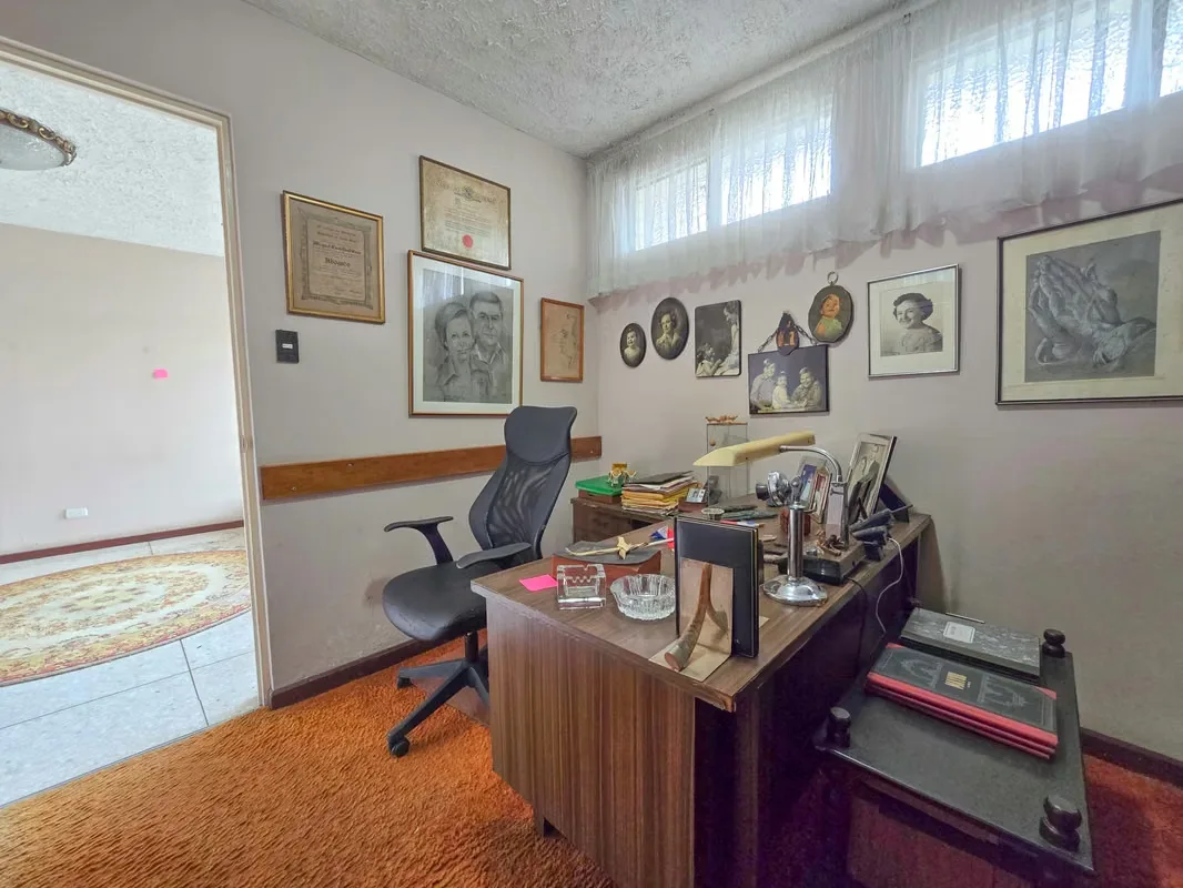Investment opportunity in one of the most exclusive and strategic areas of San Jose. This spacious corner property located in Rohrmoser Nunciatura offers exceptional potential for a ... — photo 4
