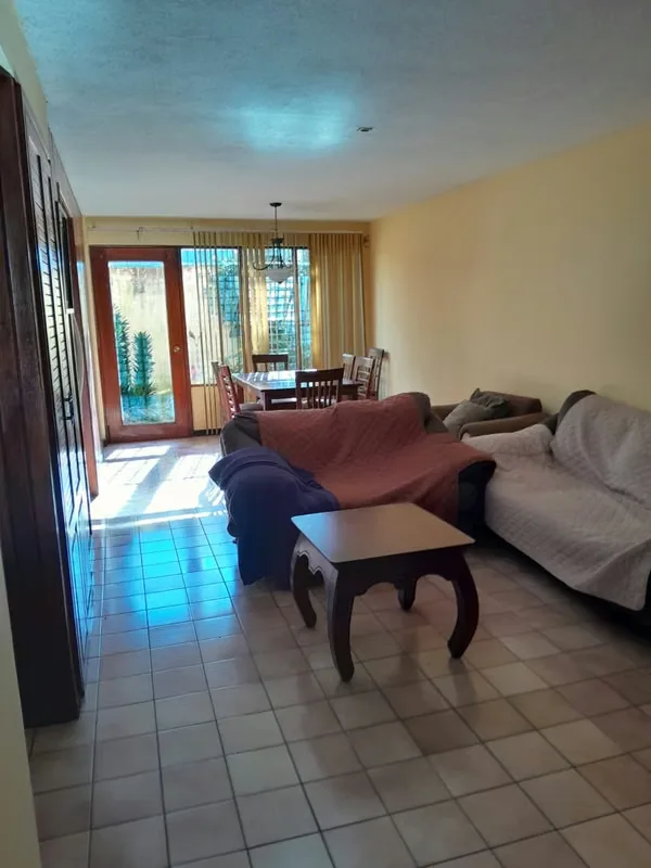 Spacious condominium for sale in La Uruca near the Gold Gym