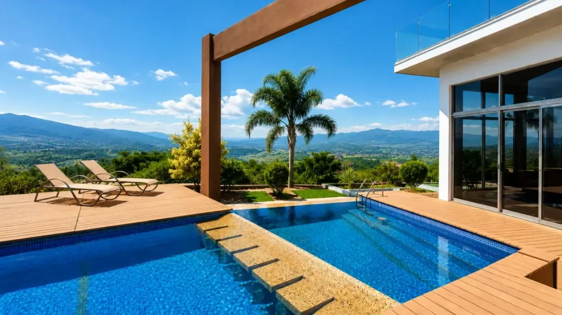 Casa ultramoderna con impresionantes vistas de 360 grados en Roca Verde de Atenas. Esta casa se encuentra en la ...