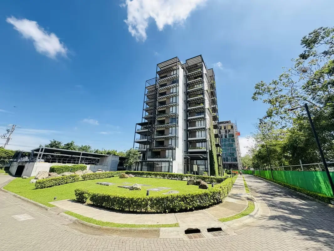 Alquiler Moderno Condominio Qalma El Coyol | 2 Hab - 2 Baños | A la par del Marriott — photo 4