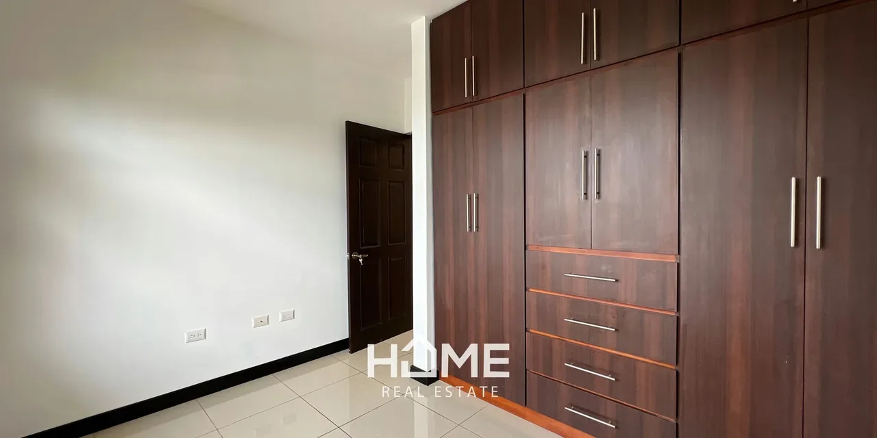 Casa en Venta en San Juan de Tibas — photo 2