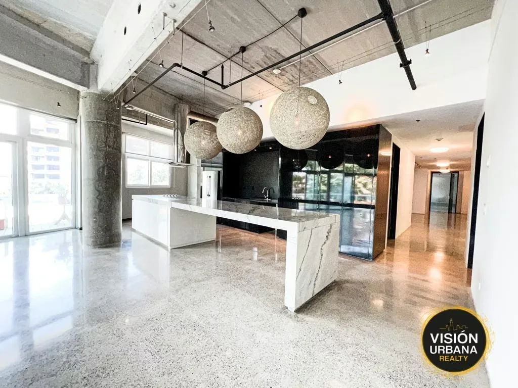 This single-level apartment features a contemporary, industrial design and is located in the exclusive San Rafael de Escazú ...