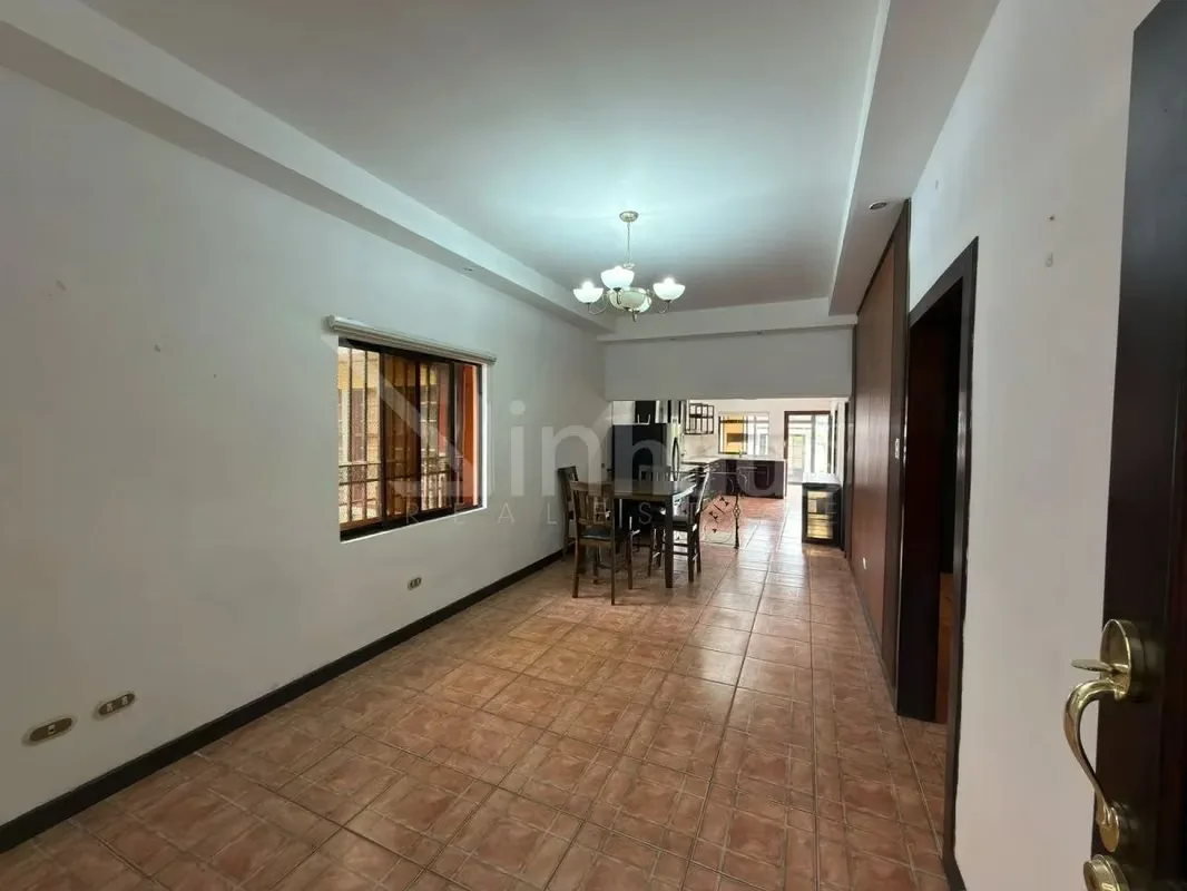 Casa de planta baja en alquiler – Amplia, cómoda y funcional — photo 3