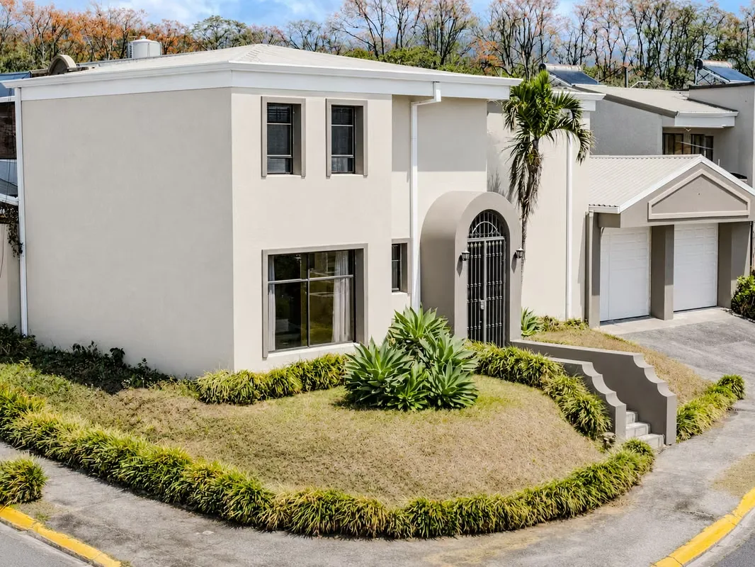 Casa en Venta Villa Adobe, San Pablo | 3 Hab | 3 Parqueos