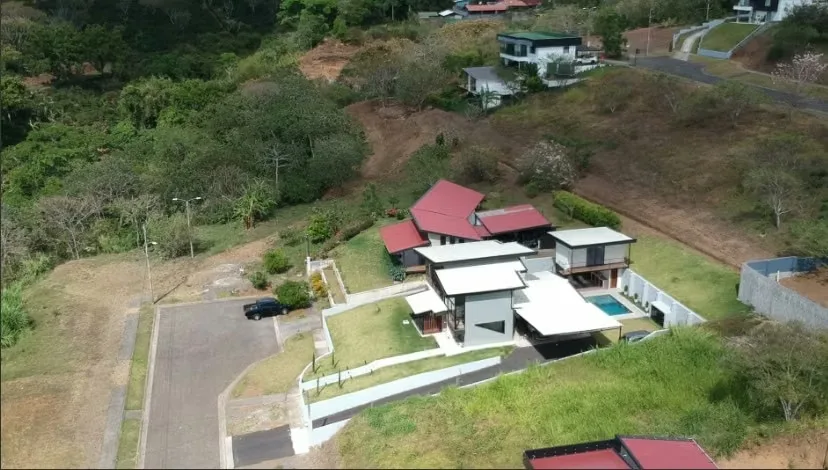 Excelente oportunidad de inversión inmobiliaria en CONDOMINIO LAS MACADAMIAS en Pilas de San Isidro de Alajuela, una de las ... — photo 3