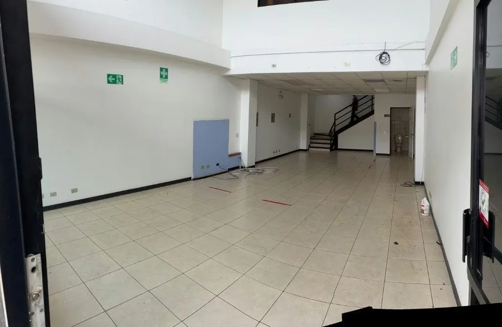 COMMERCIAL LOCAL FOR RENT BY CENTRAL ALAJUELA AND RED CRUSS