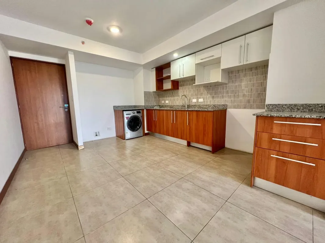Apartamento de un dormitorio en torre en Los Yoses — photo 5