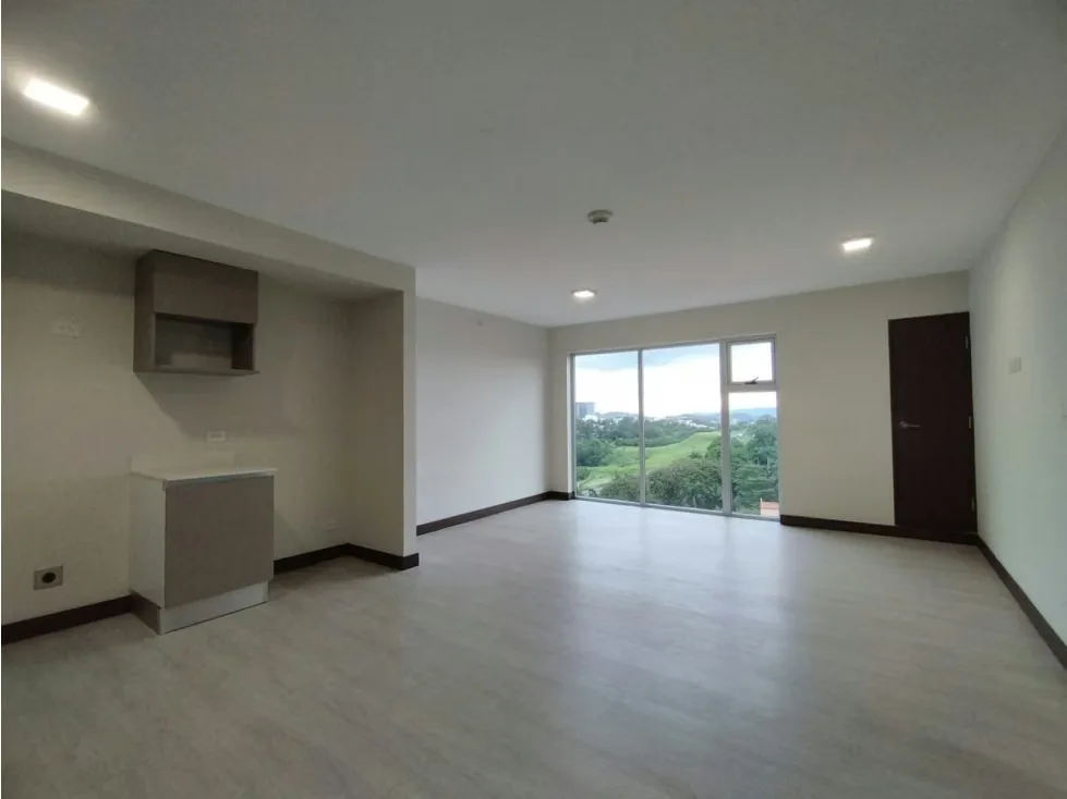 Descubre este moderno apartamento de una habitación con walk-in closet, parqueo y bodega. Con vista al oeste. — photo 5