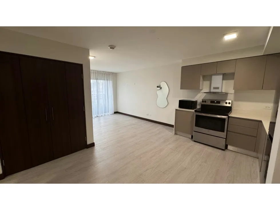 ¡Se alquila! Apartamento en Torre | Uruca, San José