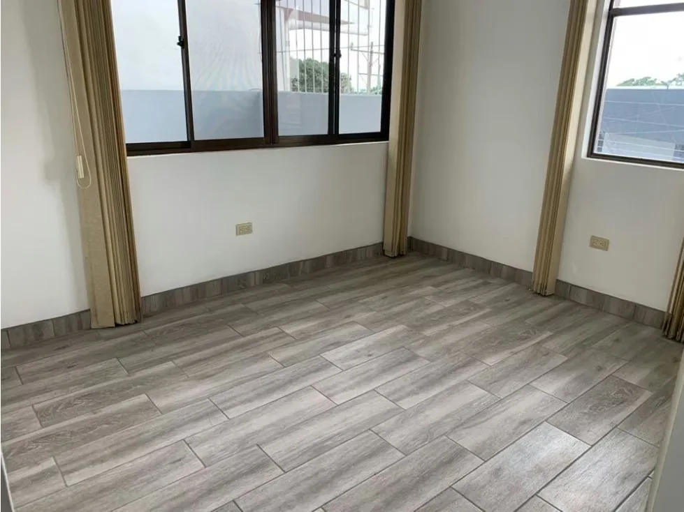 Es un pequeño condominio de solamente 4 casas, con la mejor ubicación en San Pablo de Heredia. — photo 4