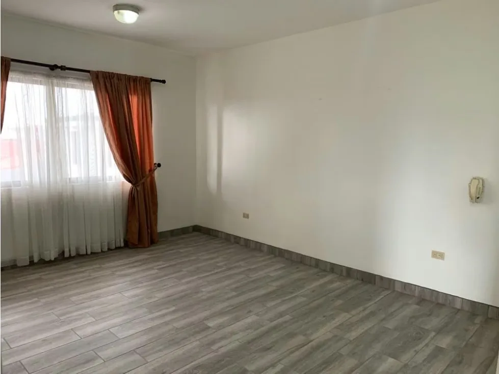 Es un pequeño condominio de solamente 4 casas, con la mejor ubicación en San Pablo de Heredia. — photo 5