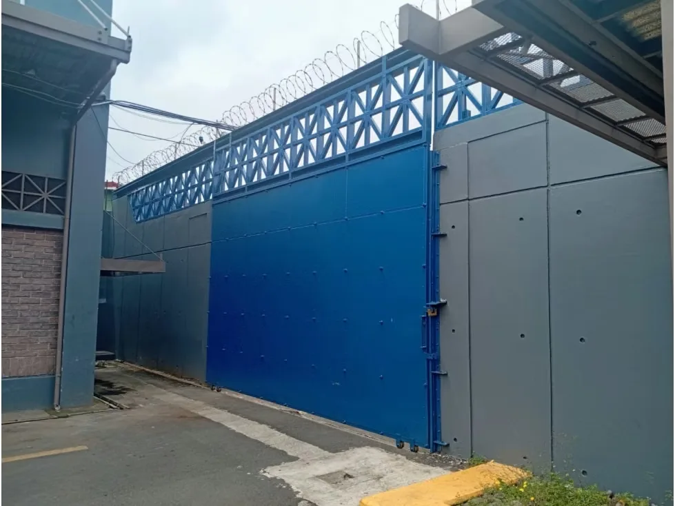 Bodega en Alquiler en Guadalupe. Uso Comercial, PDC