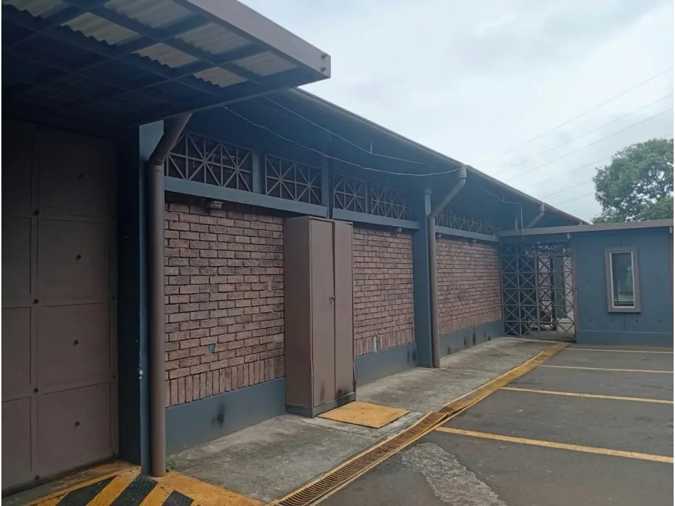 Bodega en Alquiler en Guadalupe. Uso Comercial, PDC — photo 5