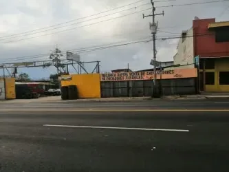 Rare opportunity to acquire high-visibility commercial land in one of San José’s most active corridors.