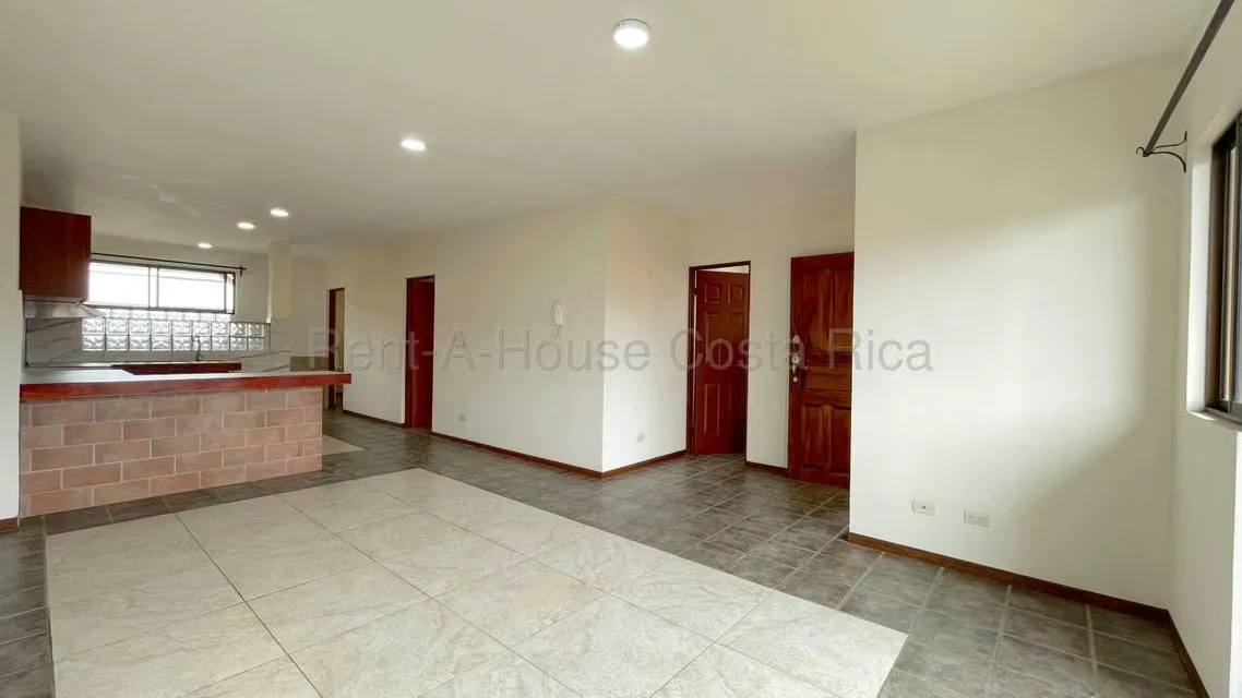 RAH 26-2231 Apartment for Rent - Santa Ana, Quintas Don Lalo. Two-bedroom apartment located in the Quintas Don Lalo residential complex, one of the areas with the best access to ...