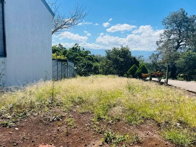 LOTE EN VENTA SAN RAFAEL HEREDIA esh