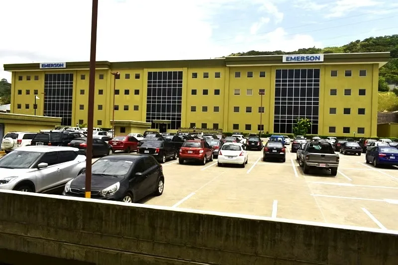 Complete apartment ideal for offices located in Oficentro in Guachipelín de Escazú.