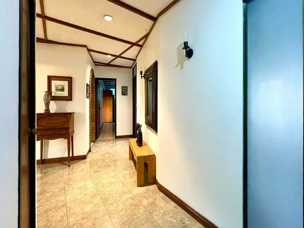 SPACIOUS PROPERTY FOR RENT IN SABANA OESTE | IDEAL FOR OFFICE SPACE, OR RESIDENCE — photo 4