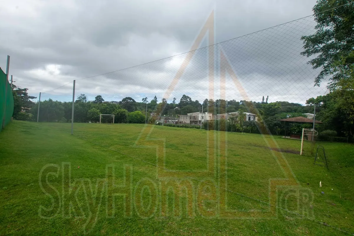 Se alquila hermoso apartamento ubicado en el Condominio La Floresta, un residencial muy seguro, exclusivo y con ambiente familiar. La propiedad destaca por sus buenos espacios, acabados ... — photo 2
