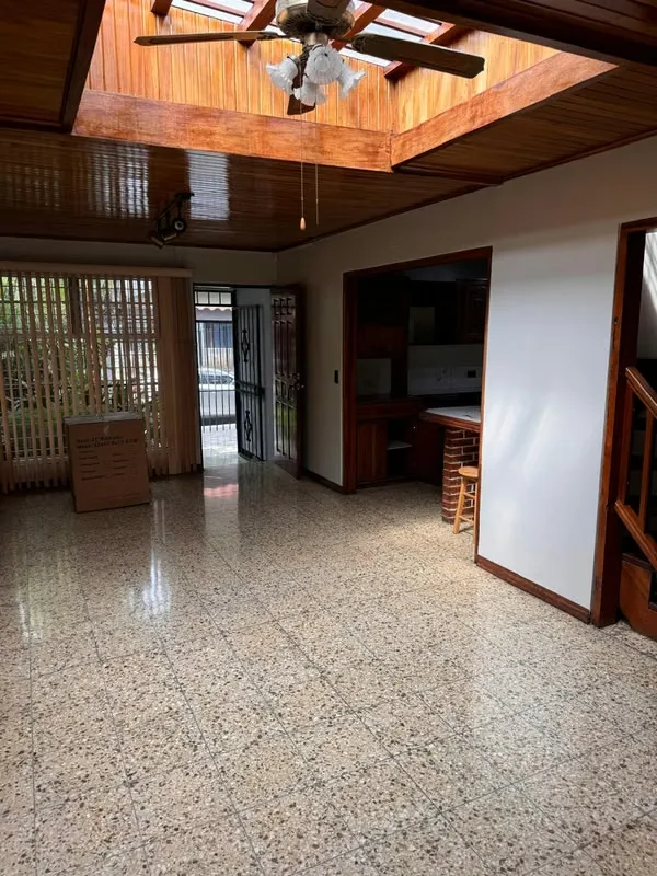 Independent house for rent in La Uruca | 3 Bedrooms — photo 4
