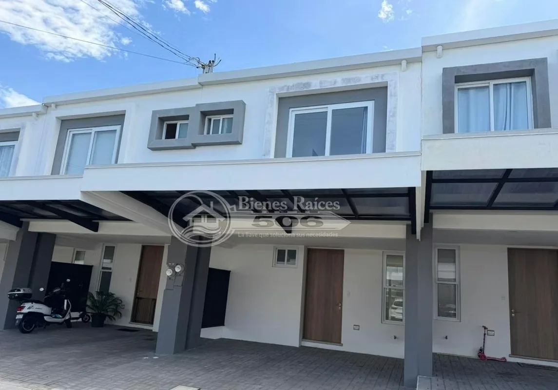 Se alquila casa en condominio Vidanto Heredia