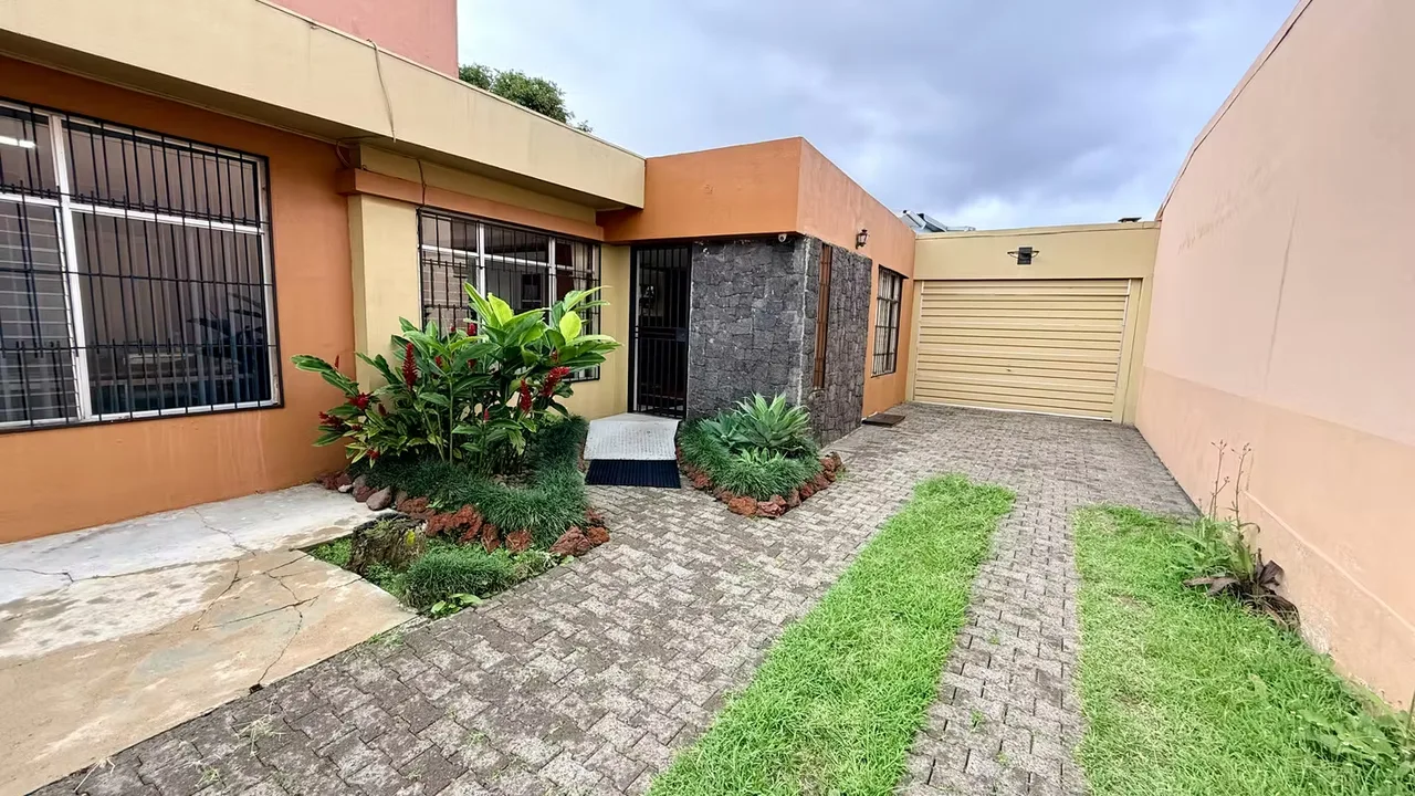 Property for Sale in San Pedro, La Granja Neighborhood — photo 4