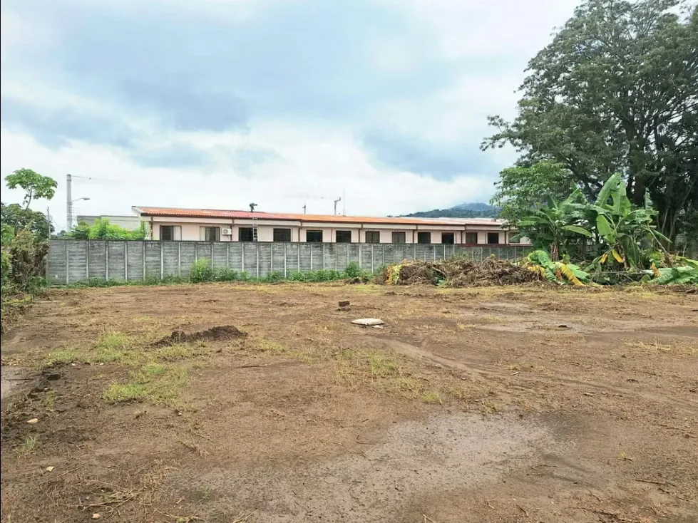 Venta de Propiedad (Uso Residencial - Comercial), San Juan de Tres Ríos (IH)