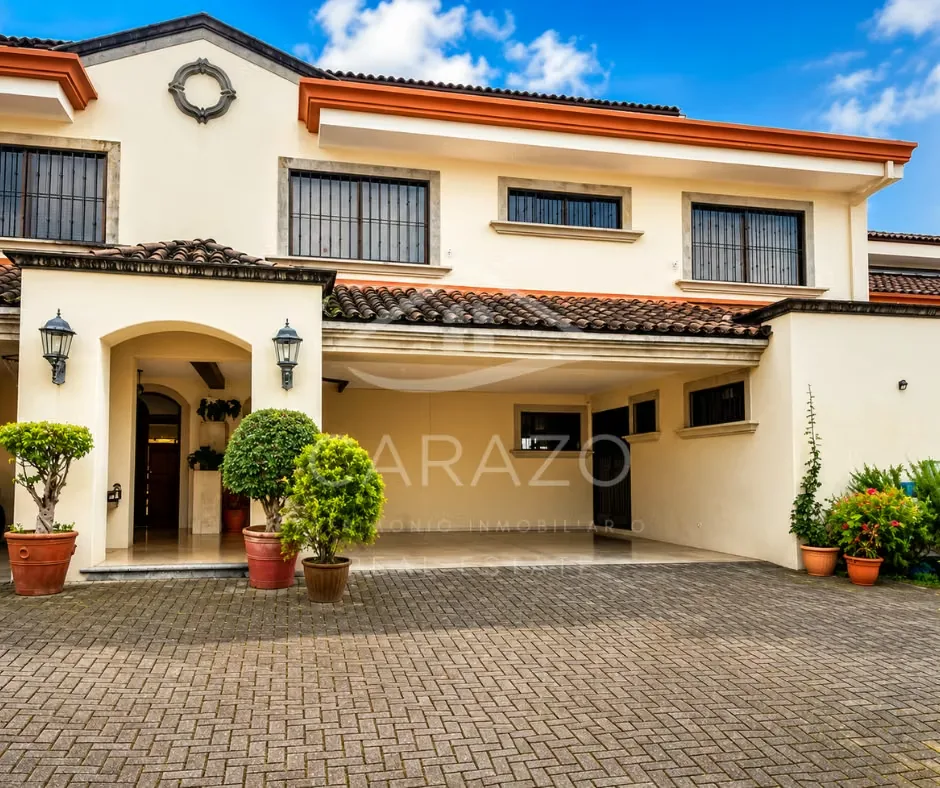EXCLUSIVA CASA EN VENTA | GUAYABOS DE CURRIDABAT