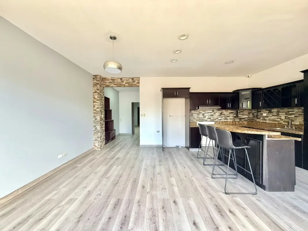 Si buscas amplitud, privacidad y confort exclusivo, esta espectacular propiedad no adosada en una de las zonas más prestigiosas de Cariari es ... — photo 4