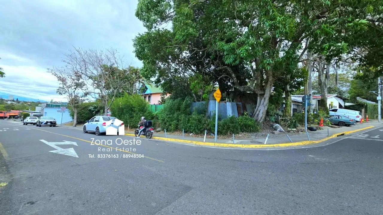Property for sale, ideal for development, commercial land use, Escazú, 1747m2