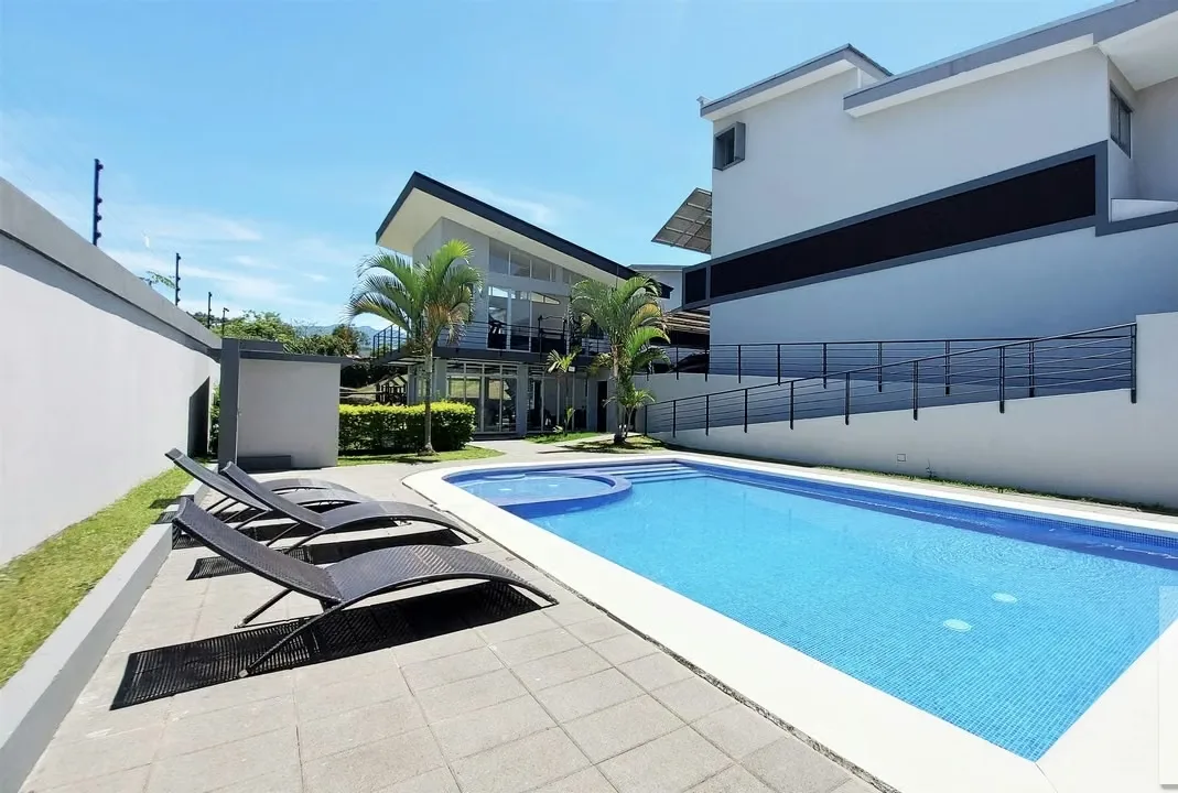 ALQUILER DE PRECIOSO APARTAMENTO EN CONDOMINIO EN SAN PABLO DE HEREDIA — photo 2