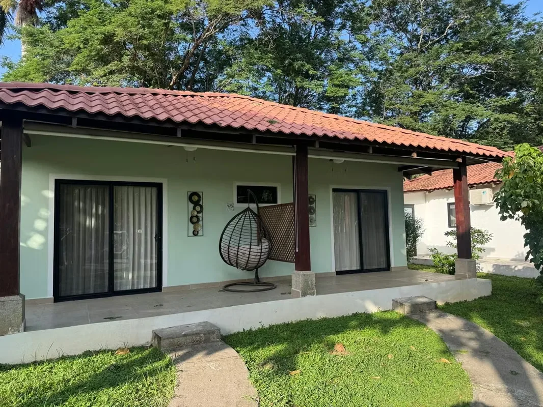 VILLA IBISCO EN ALQUILER PLAYA POTRERO
