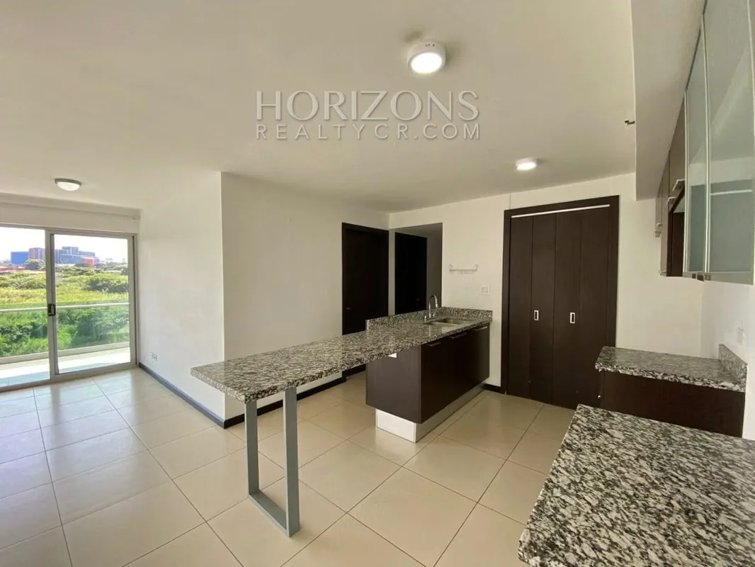Se Alquila Apartamento en Torre Paradisus, Rohrmoser 3 Habitaciones y NJA950 — photo 2