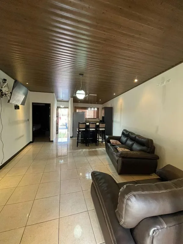 ¡Hermosa casa FULL AMUEBLADA disponible en alquiler! — photo 3