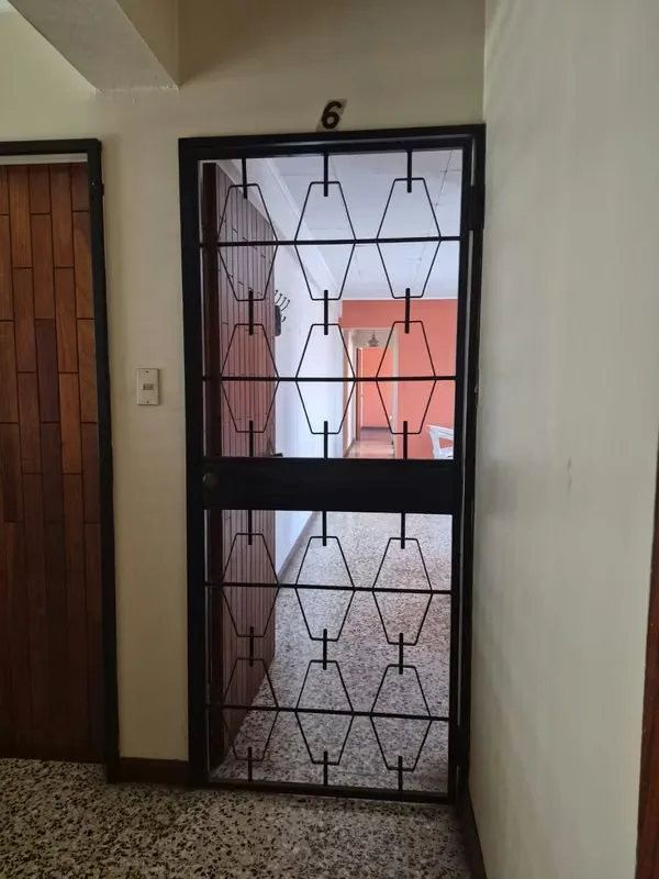 Apartamento ubicado en barrio muy bonito y seguro, en las cercanías cuenta con universidades, farmacias, super mercados, centros comerciales y otros. — photo 3