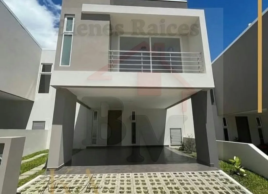 Se Alquila Casa 100% Amueblada en Condominio en Santa Ana