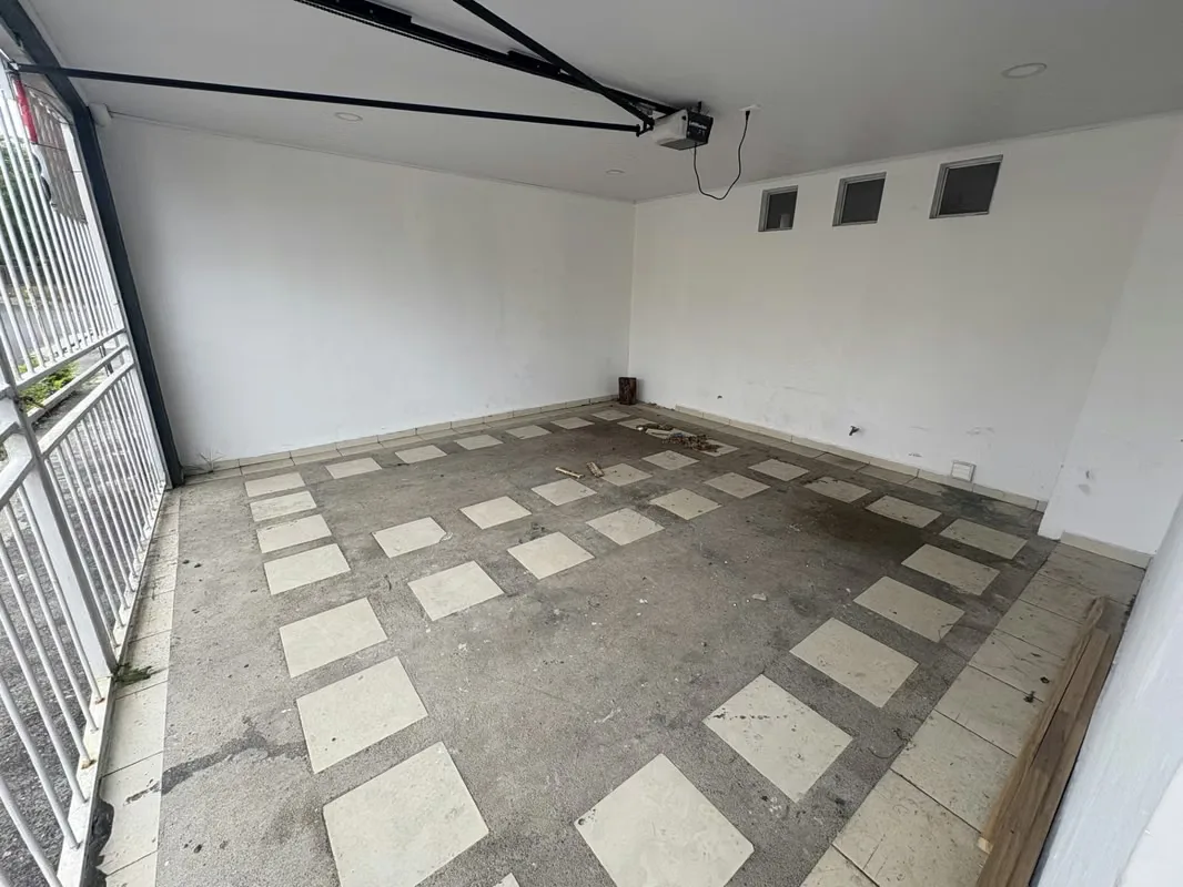 Ubicada en una de las zonas residenciales más tranquilas y cotizadas del Este de San José, esta propiedad de 230m² de construcción ... — photo 2